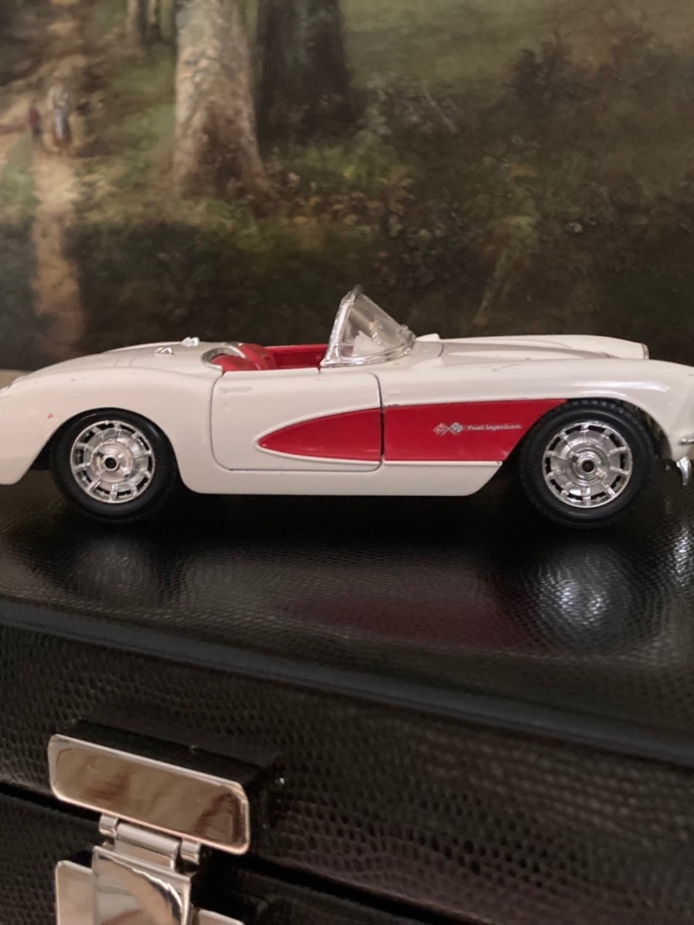Bburago 1957 Corvette Fuel Injection Convertible 1:24 Diecast Italy